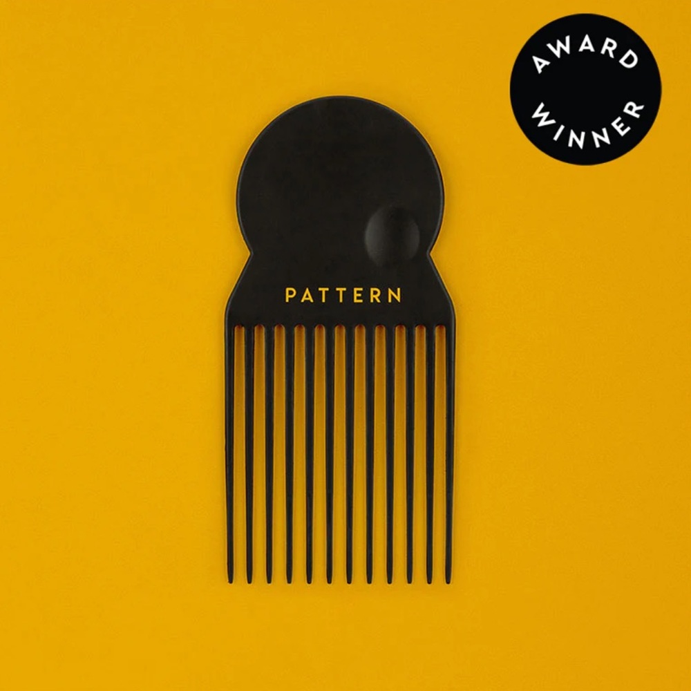 PATTERN Black Hair Pick